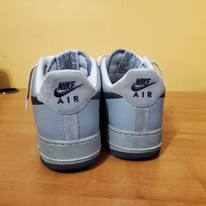 Air Force 1 '07 Low "Shadow Grey".